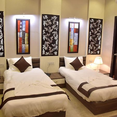 Hotel Mahendra Plaza Hardoī エクステリア 写真
