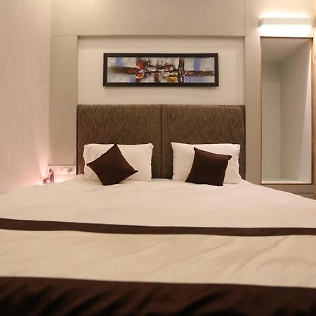 Hotel Mahendra Plaza Hardoī エクステリア 写真